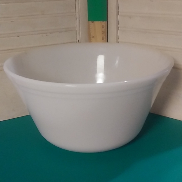 Vintage MCM White Ribbed Federal Milk Glass Nesting Mixing Serving Bowl - Picture 2 of 6